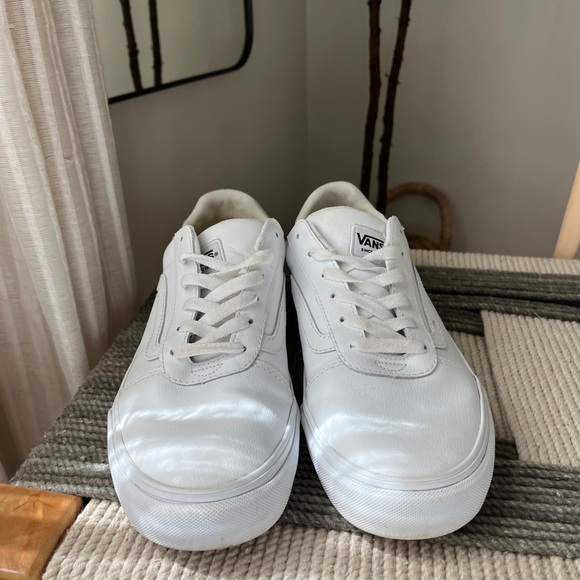 Vans Women’s White Leather Lace Up 9 - Picture 7 of 7